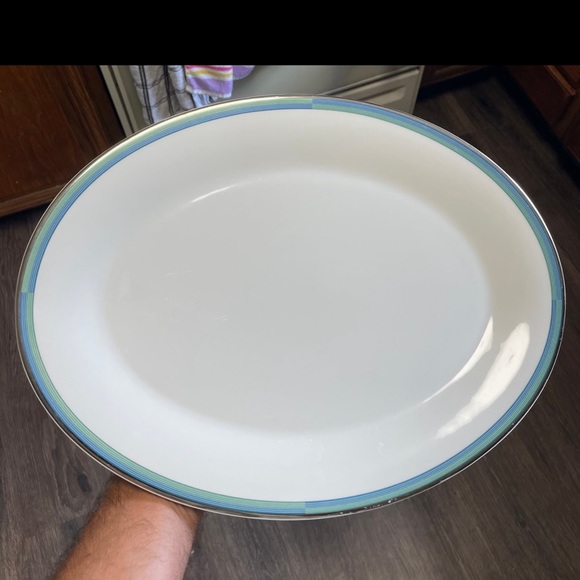 14" Oval Serving PlatterConnections Teal Blueby MIKASA - Picture 3 of 6